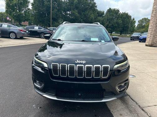 Diamond Black Crystal Pearlcoat 2019 Jeep Cherokee Limited