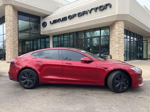 2024 Tesla Model S Long Range