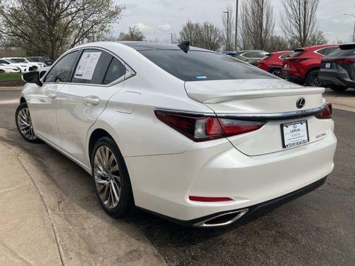 Eminent White Pearl 2022 Lexus ES 350 Ultra Luxury