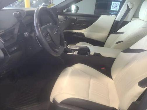 Eminent White Pearl 2022 Lexus ES 350 Ultra Luxury