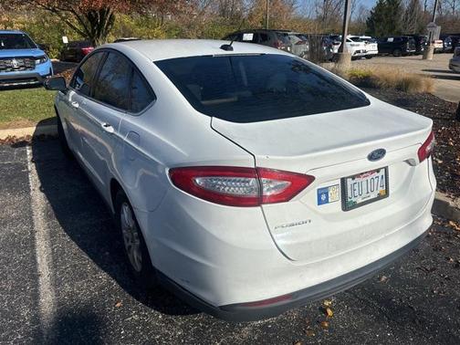 2016 Ford Fusion S