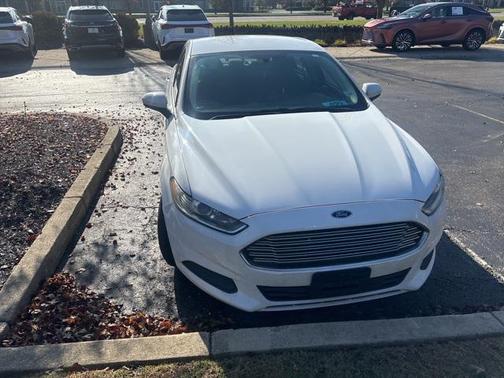 2016 Ford Fusion S