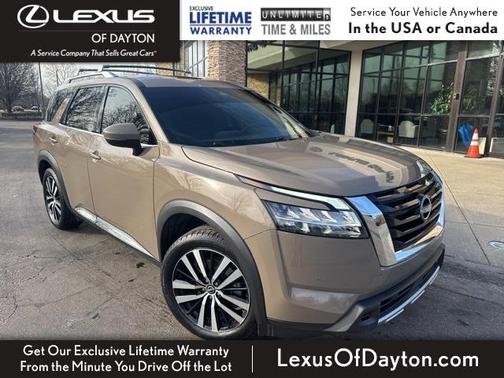 2023 Nissan Pathfinder Platinum 4WD