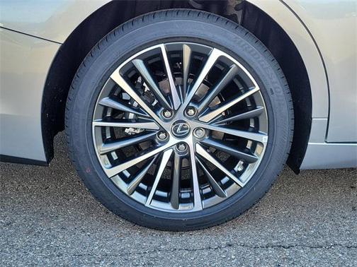 2025 Lexus ES 350 Base