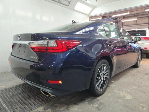 2017 Lexus ES 350 Base