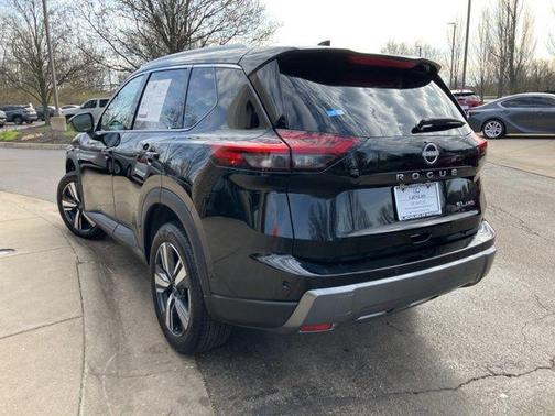 2026 Nissan Rogue SL
