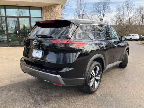 2026 Nissan Rogue SL