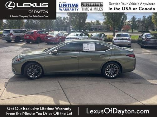 2024 Lexus ES 300h Ultra Luxury
