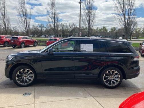 2022 Lincoln Aviator Grand Touring AWD