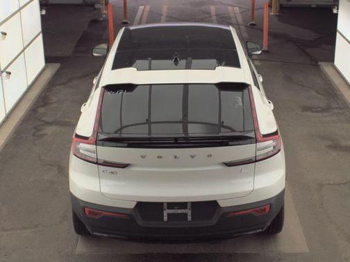 2023 Volvo C40 Recharge Pure Electric Twin Plus