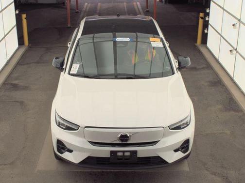 2023 Volvo C40 Recharge Pure Electric Twin Plus