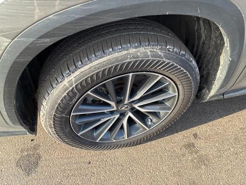 2022 Lexus NX 350h Premium