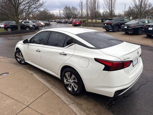 Glacier White 2020 Nissan Altima S FWD