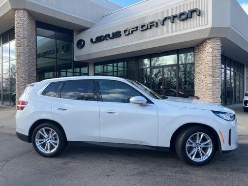 White Metallic 2025 BMW X3 30 xDrive