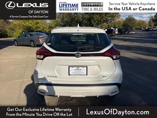 2023 Nissan Kicks SV