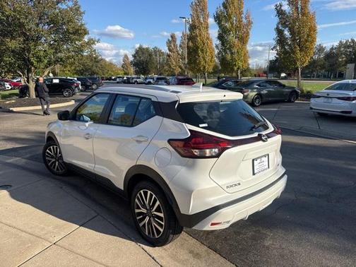 2023 Nissan Kicks SV