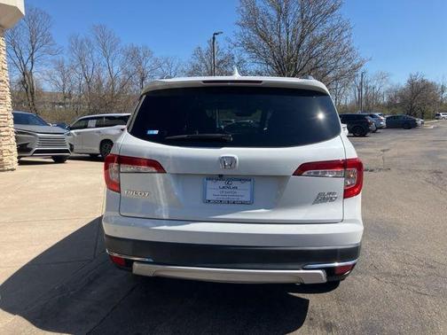 -Select- 2021 Honda Pilot AWD Elite