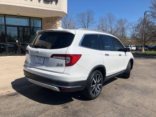 -Select- 2021 Honda Pilot AWD Elite