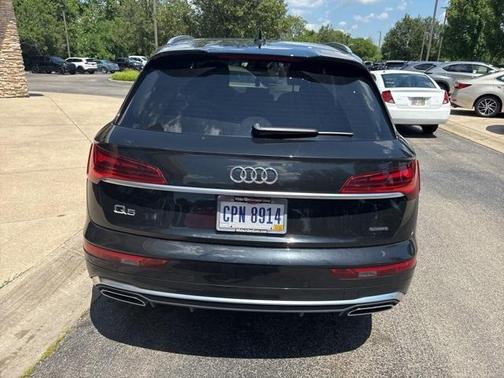 2022 Audi Q5 45 S line quattro Premium