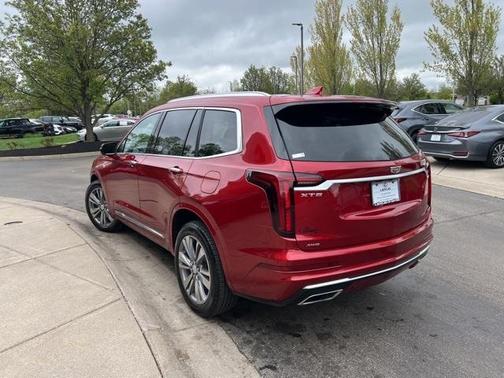 2022 Cadillac XT6 Premium Luxury AWD