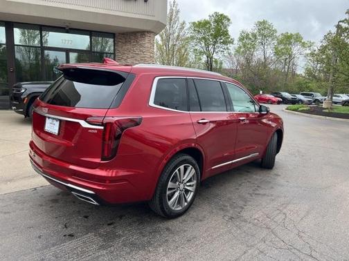 2022 Cadillac XT6 Premium Luxury AWD