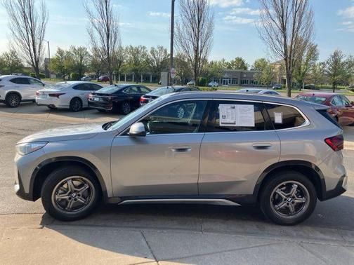 Silver Metallic 2025 BMW X1 xDrive28i