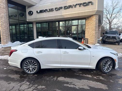 2023 Cadillac CT5 Premium Luxury