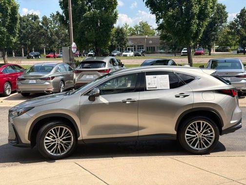 Atomic Silver 2025 Lexus NX 350 Premium