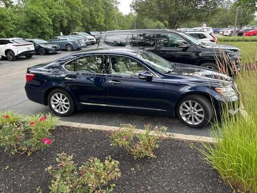 2010 Lexus LS 460 Base
