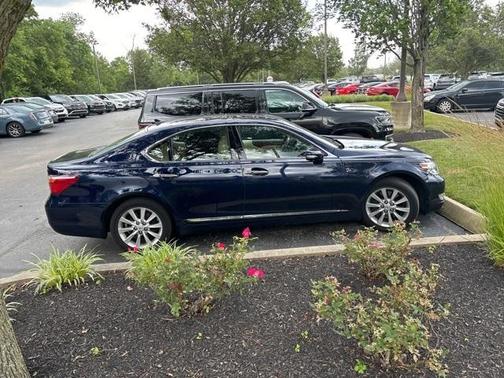 2010 Lexus LS 460 Base