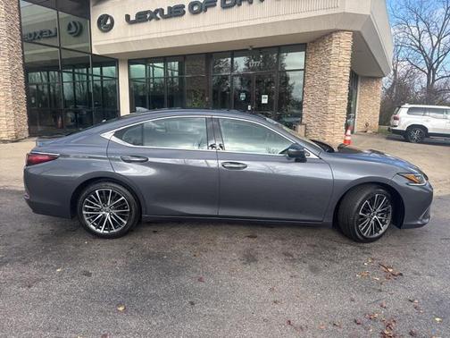 2023 Lexus ES 350 Base