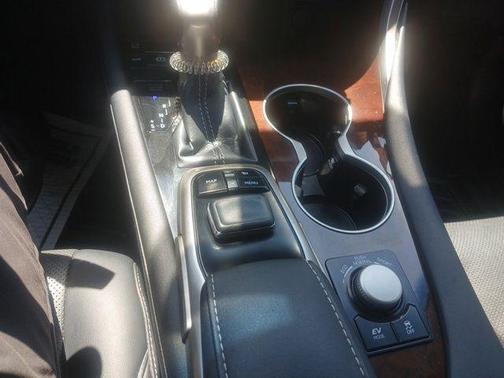 Silver Lining Metallic 2016 Lexus RX 450h Base
