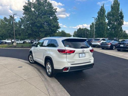 Blizzard Pearl 2018 Toyota Highlander Limited