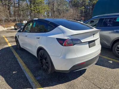 2022 Tesla Model Y Performance Dual Motor All-Wheel Drive