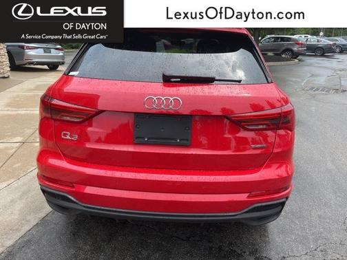 2025 Audi Q3 Premium 45 TFSI S line quattro Tiptronic