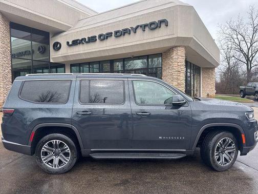2022 Jeep Wagoneer Series III 4x4
