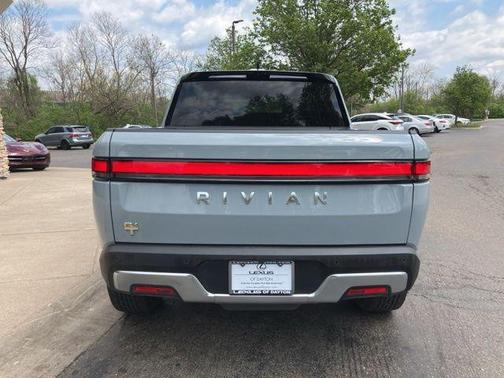 2022 Rivian R1T Adventure