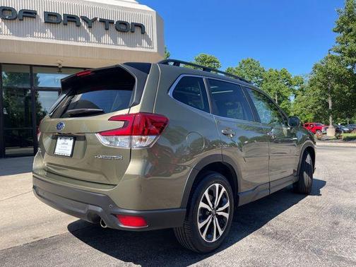 Autumn Green Metallic 2024 Subaru Forester Limited