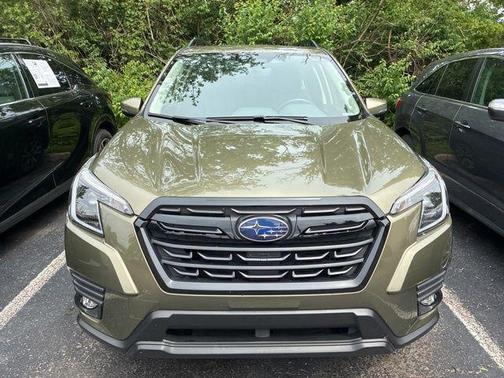 Autumn Green Metallic 2024 Subaru Forester Limited
