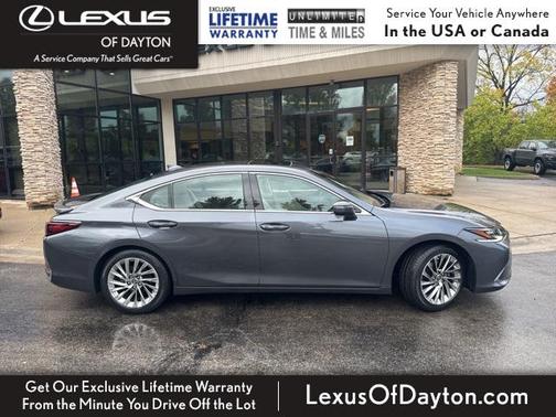 2023 Lexus ES 300h Ultra Luxury