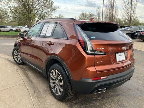 Autumn Metallic 2019 Cadillac XT4 Sport