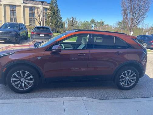 Autumn Metallic 2019 Cadillac XT4 Sport