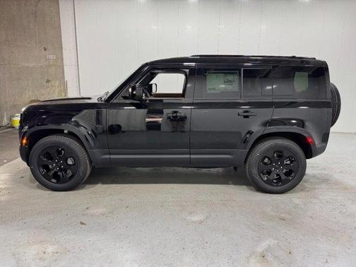 2026 Land Rover Defender 110 S