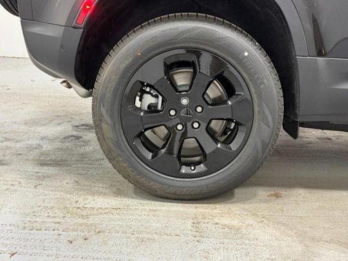 2026 Land Rover Defender 110 S