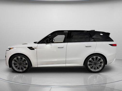 2026 Land Rover Range Rover Sport 5.0 Supercharged Dynamic