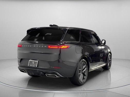 2024 Land Rover Range Rover Sport SE