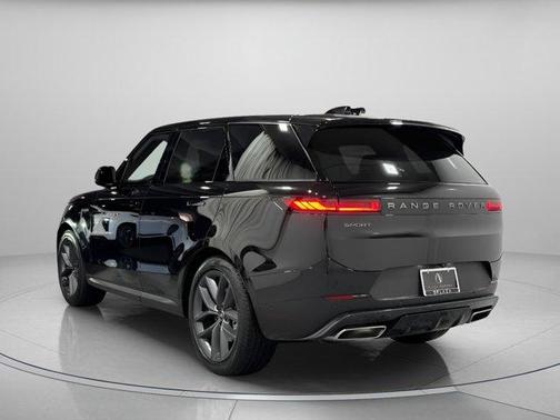 2024 Land Rover Range Rover Sport SE