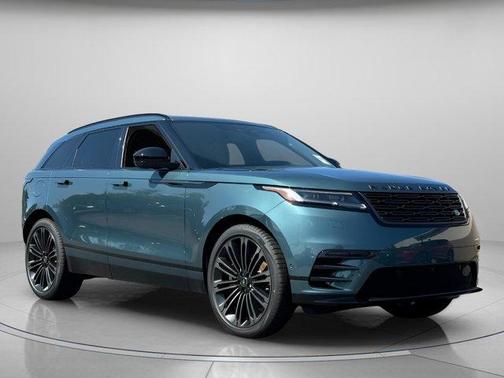 2026 Land Rover Range Rover Velar P250 Dynamic SE