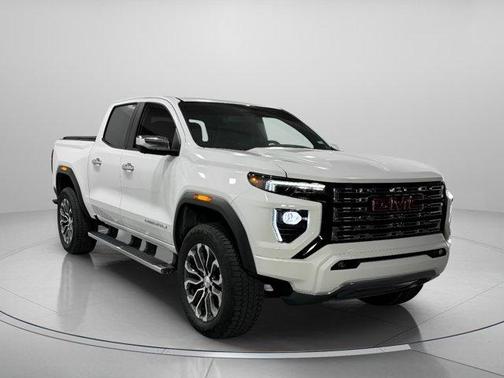 2023 GMC Canyon Denali
