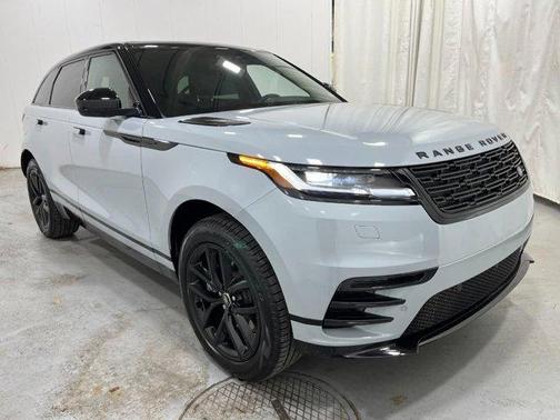 2025 Land Rover Range Rover Velar P250 Dynamic SE